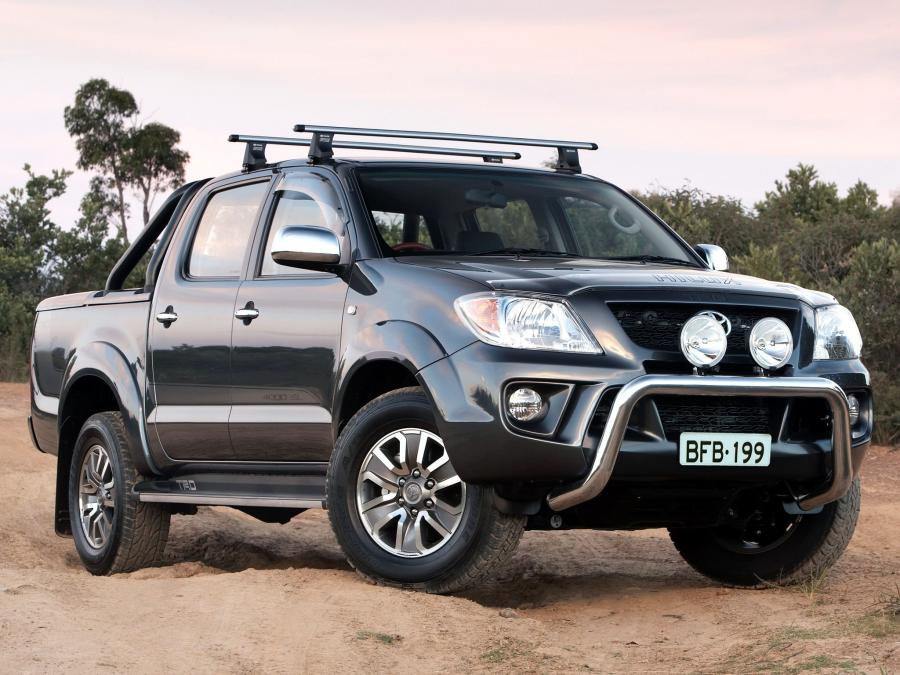 Toyota Hilux by TRD 2008 года  (фото 8 из 17)